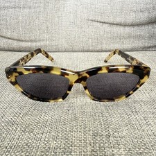 Vtg Fendi Cat Eye Sunglasses Tortoise Frames FRAME ONLY FS 121 Col 787 60-15-14
