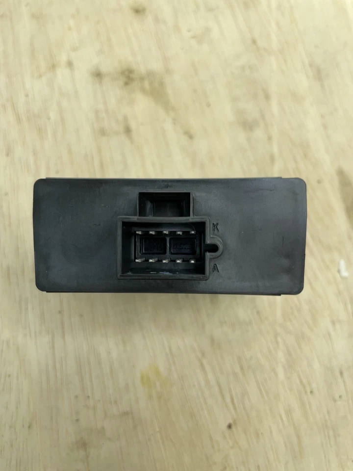 Módulo disuasivo de robo GM OEM 00-05 Deville Seville Bonneville Alero 25727589 Foto 4 de 4