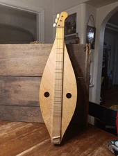 J Coulter Luthier Mountain Dulcemer  
