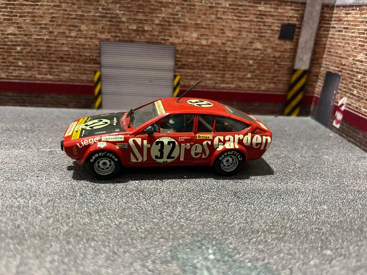 Bizarre Alfa Romeo Contemporary Manufacture Diecast Cars, Trucks