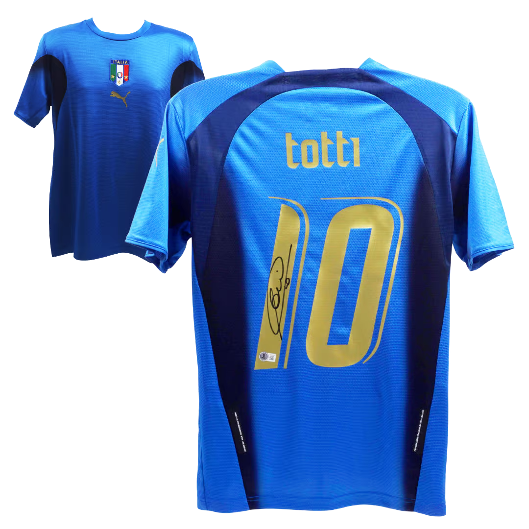 Francesco Totti Signed Italy FC Home Soccer Jersey #10 with