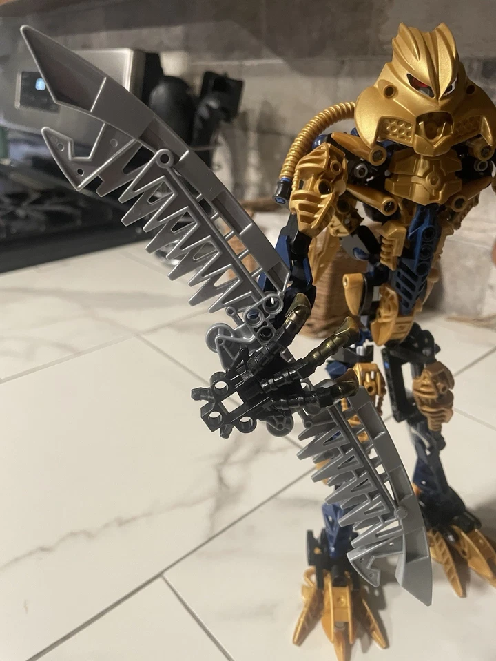 Figura de acción LEGO Bionicle Brutaka 100% Com. con instrucciones como nuevo Foto 3 de 4