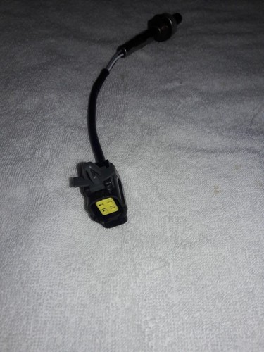 Oxygen Sensor for Mazda Protege 1.6L 99-00, MPV 00-01, MX3 1.6L/1.8L 92-95 - Picture 2 of 4