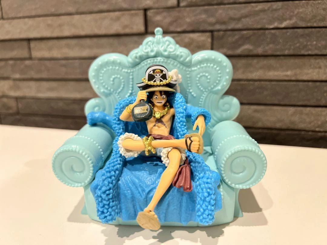 Luffy 20th anniversary figure top