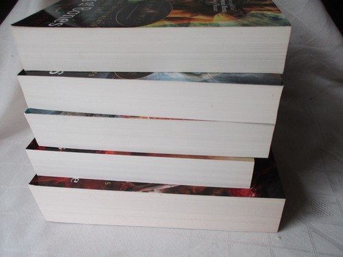 Cassandra Clare- The Mortal Instruments Books 1 - 4 & 6 - Picture 5 of 7