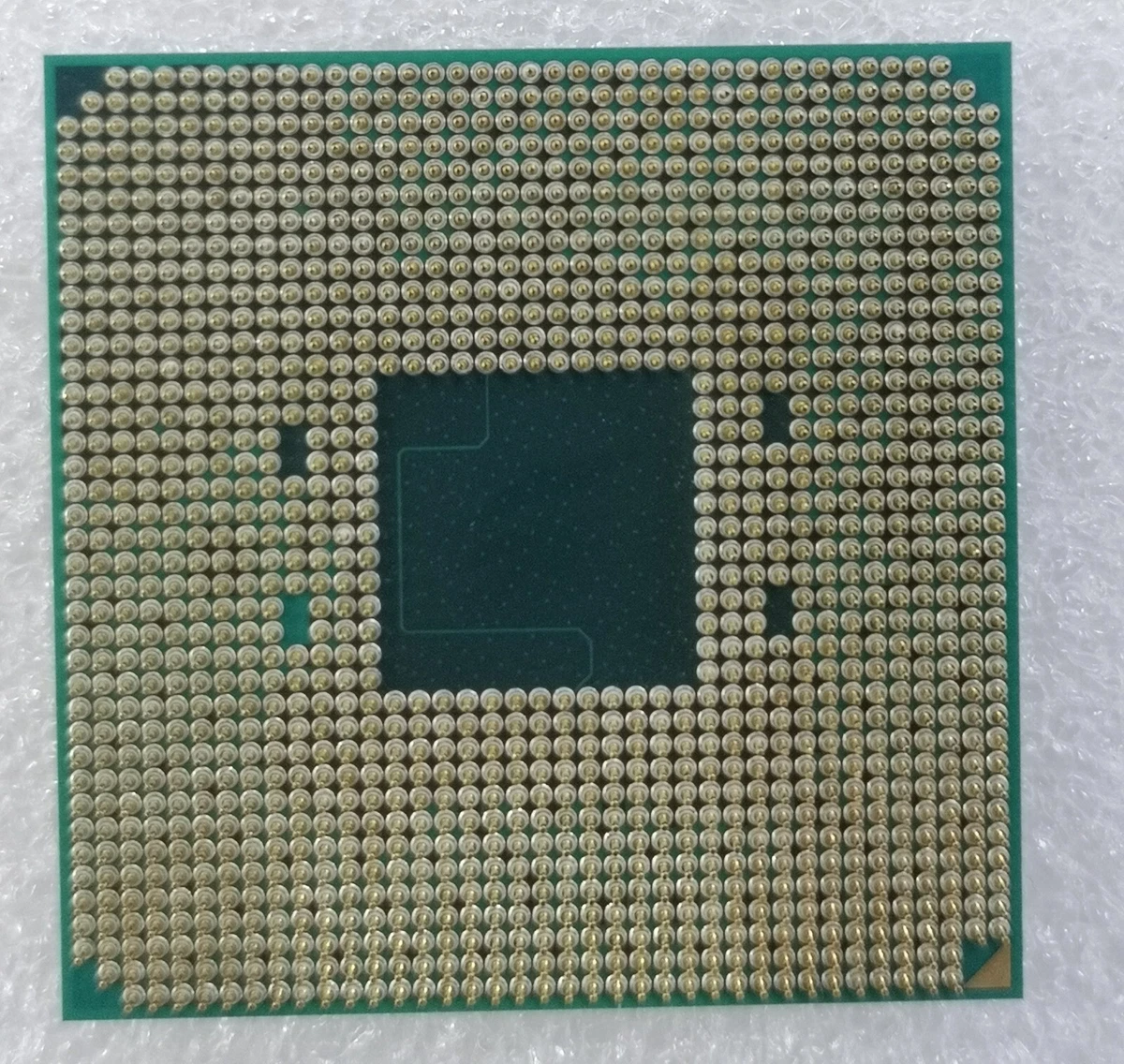AMD Ryzen 5 3600 R5-3600 6 Core CPU Twelve-Thread 3.6GHz/32M