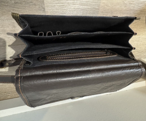 Futura Genuine Leather Satchel Laptop Ipad Carrier Crossbody Casual Bag - Picture 4 of 5