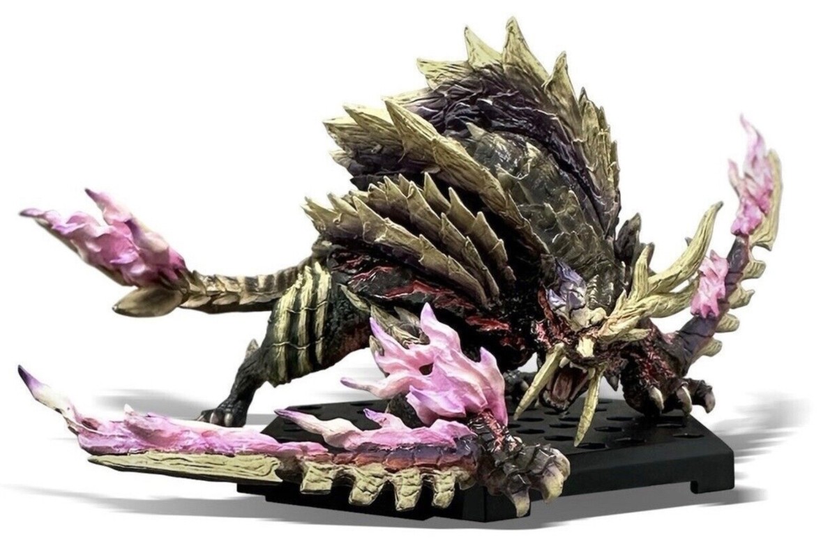CAPCOM モンスターハンター MAGNAMALO Monster Hunter SCORNED MAGNAMALO Capcom Figure Builder VOL