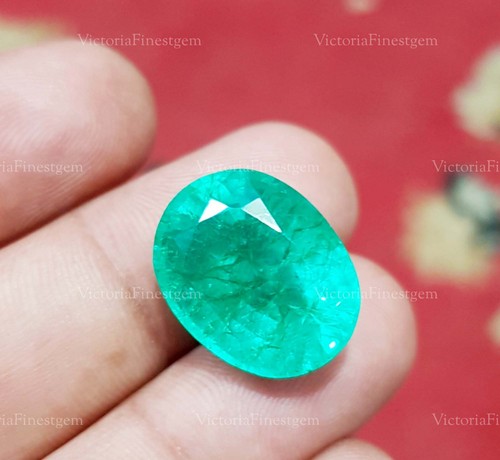15.35 Crt Lab Created Green Emerald Oval Shape Ring Size Loose Gemstone - Picture 3 of 5