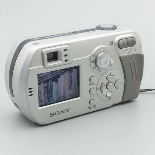 Sony Cyber-shot DSC-P32 - 3.2MP CCD, 33mm Lens & Viewfinder - Tested, FWO & Nice - Picture 5 of 8