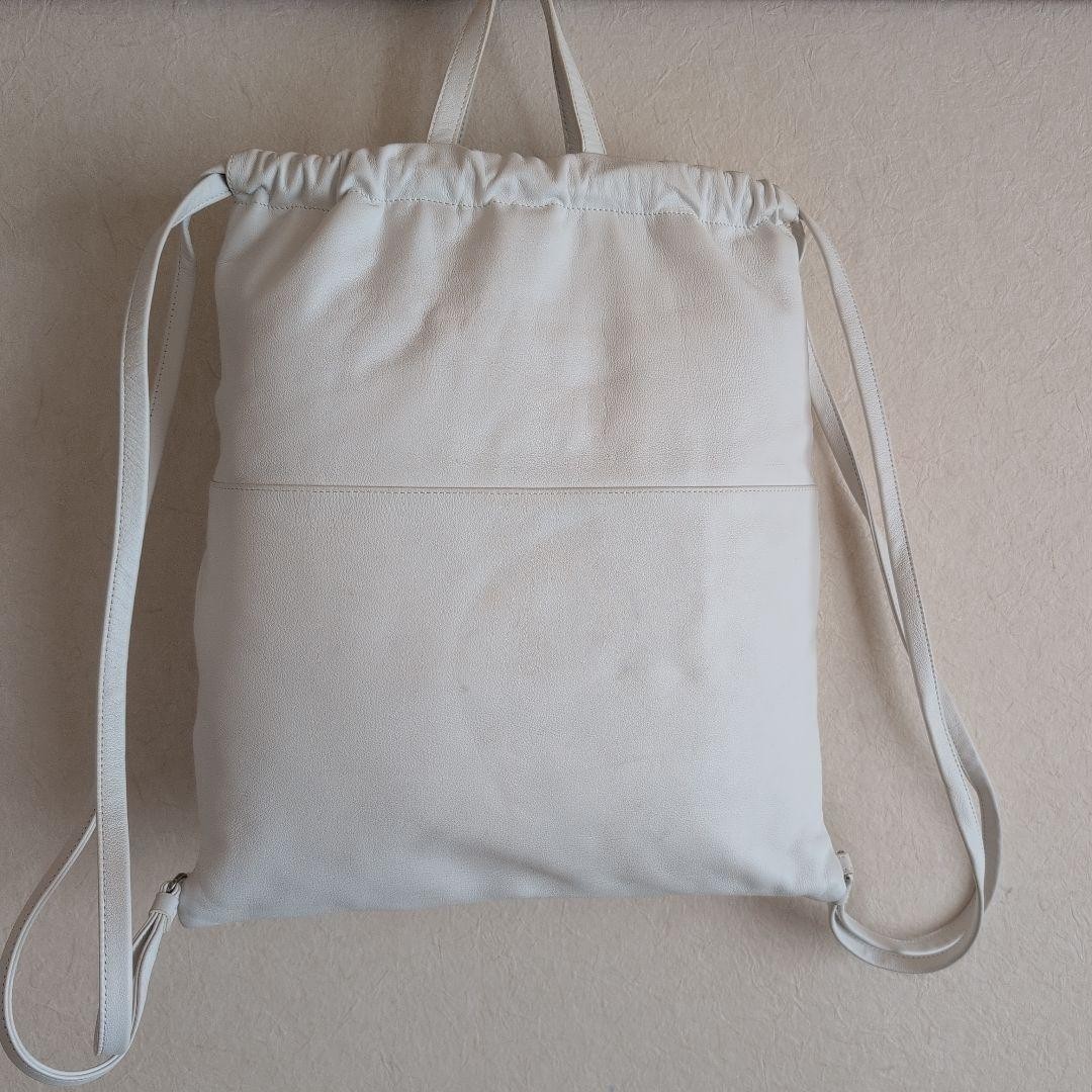 Agnes B White Drawstring Backpack Excellent - image 3