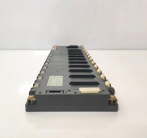 OMRON C200HW-BC101-V1 BASE UNIT - Picture 4 of 7