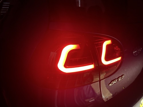 VW GOLF MK5 New Design LED Taillights Black Dynamic Running Indicator Set