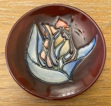 MOORCROFT - RED TULIP PIN DISH - SALLY TUFFIN 12 cms First Quality BARGAIN Rare