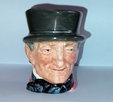 Royal Doulton miniature "JOHN PEEL" Character Jug.