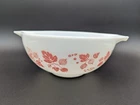 Pyrex Pink on White Gooseberry Cinderella Mixing Bowl  443 2.5 Qt Vintage