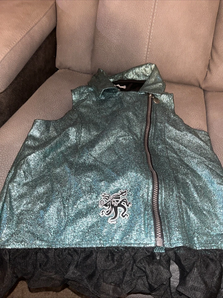 Chaleco Uma Disney Descendants 3 Azul Teal Verde con Volantes Negros Niñas Talla XL 14/16 Foto 3 de 4