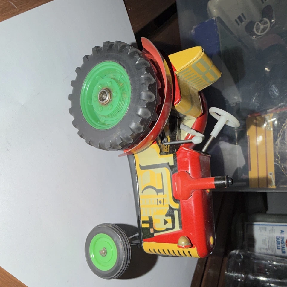 Blechspielzeug Traktor rot/gelb mit Anhängekupplung, Kette, Lenkrad JL - Bild 2 von 4