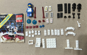 Lego Vintage Classic Space Lot:  6813, 6809, 6831, 6870, and 6828