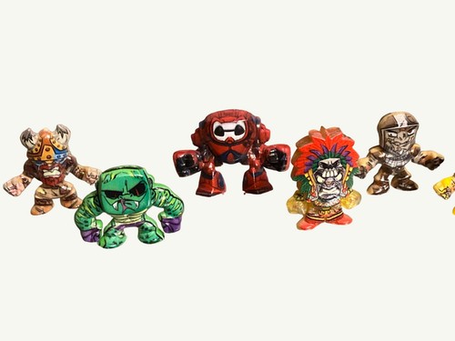 MILLION WARRIORS Mini Action Figure Lot of 37 - Picture 5 of 13