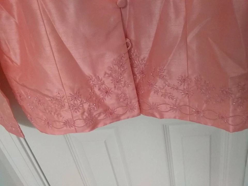Blazer Positive Attitude Talla 12 Rosa Largo Slv Forrado Bordado Cuentas Foto 4 de 4