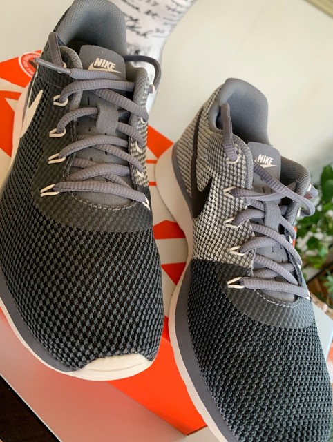 nike tanjun cool grey