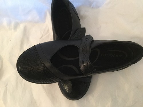 Aravon Mary Jane Shoes - Women's Size 8 D Black - Picture 6 of 6