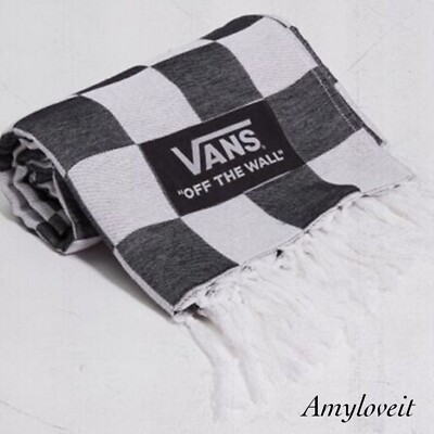 VANS FAMILY OFF THE WALL CHECKERBOARD THROW BLANKET New