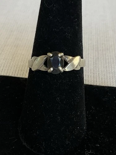 Vintage DTR 925 Sterling Silver Black Onyx Stone Ring Size 8