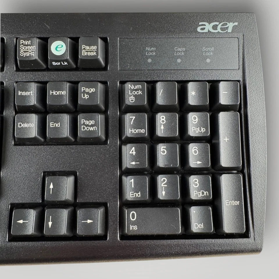 Acer KB-2971 PS/2 Keyboard New Boxed + Fujitsu KB400 PS/2 Wired Vintage Bundle - Image 3 of 4