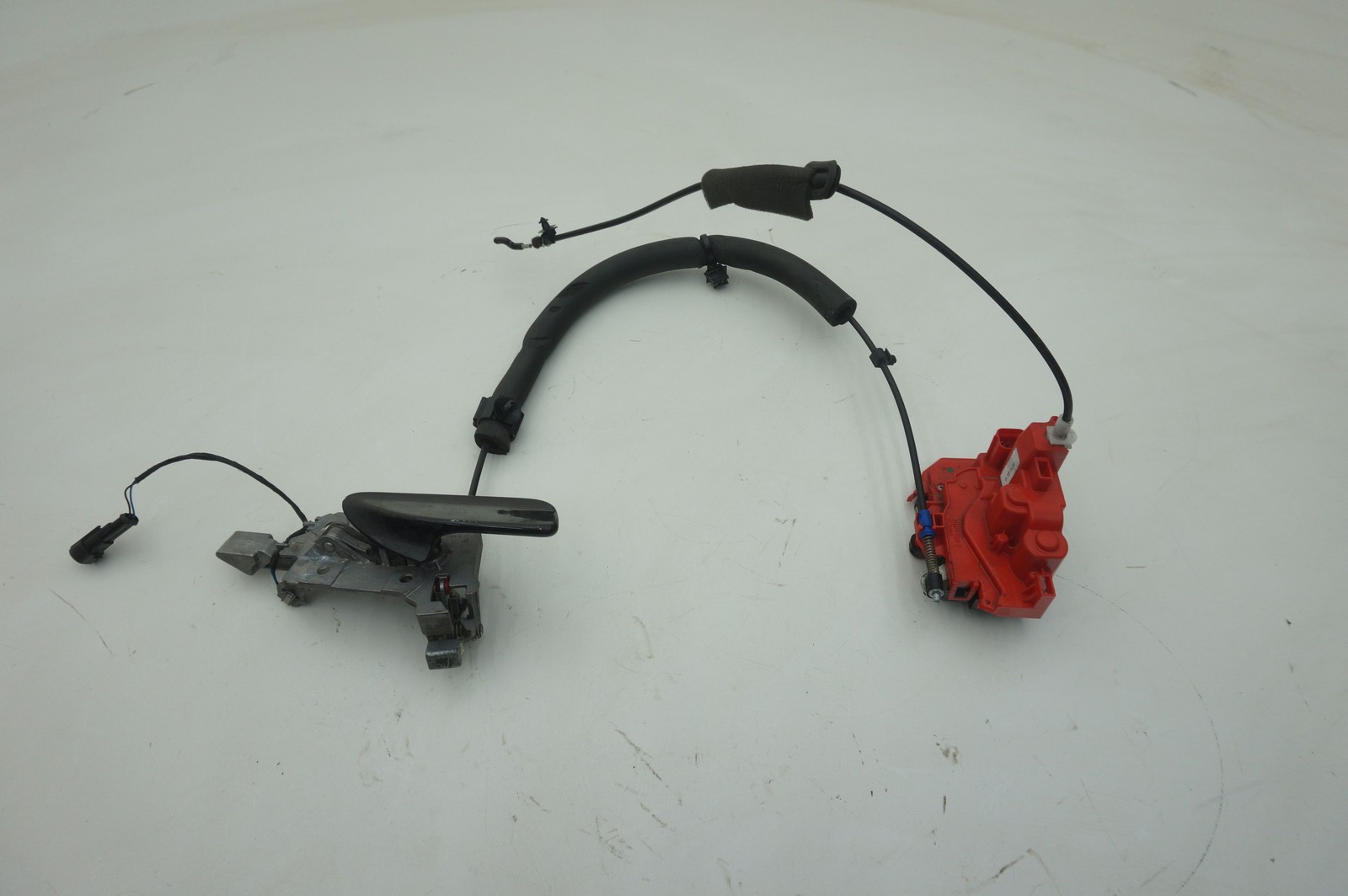 Front Right Door Lock Latch Actuator Handle 823535 Ferrari 488 Spider 2017 *Note