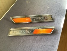 Ford Truck Parts F250 1968-72 Set Hood Reflectorsright Left Used Very Nice.