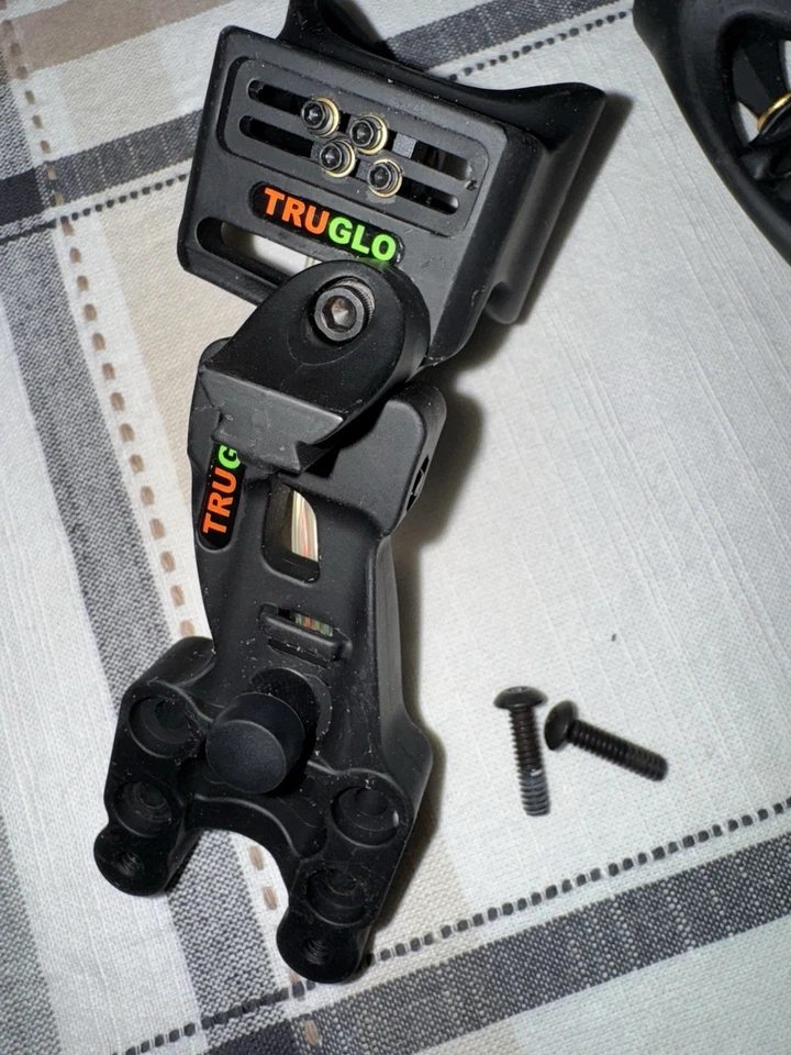 Mira de arco de 4 pines compuesta de carbono TRUGLO + estabilizador Trophy Ridge Foto 4 de 4