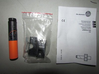 IFM efector 100 Inductive Sensor IA 5122 IAE 2010-FRKG T AB 0904 002  (F539)