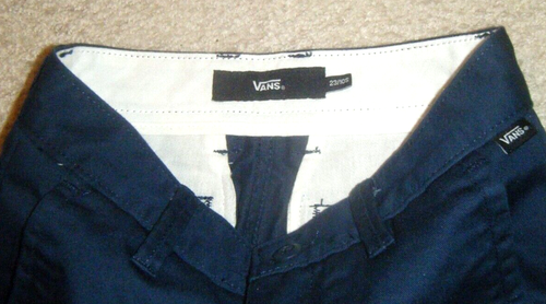VANS OFF THE WALL KIDS NAVY SHORTS SIZE 23/10 - Picture 2 of 3