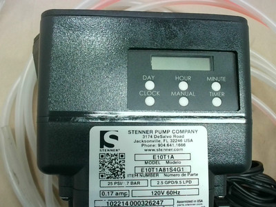 STENNER E10T1A Econ T Reihe Pumpe 120V/60 Hz 2.5 Psi Gpd 3M Co - Neu ohne Karton
