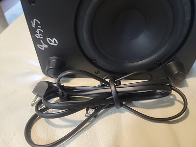 ボストンアコースティックス　サウンドバーTVee10 Boston Acoustics TVee Model 10 Powered home theater sound bar at