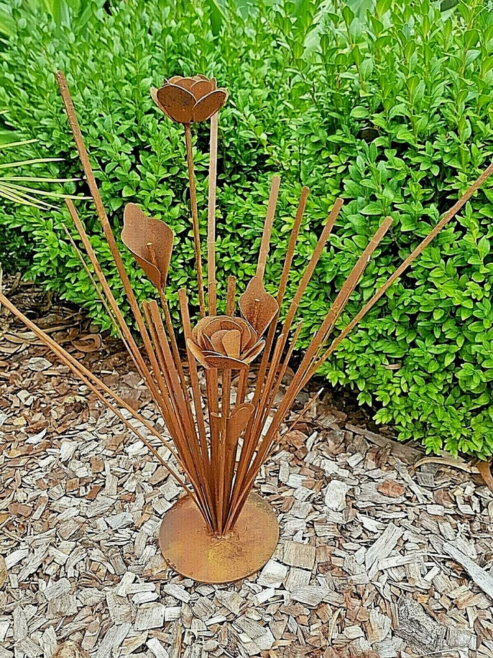 Rustic Metal Grass & Flower Plant Garden Art Ornament Sculpture Rust Colour 50cm - image 4 of 4