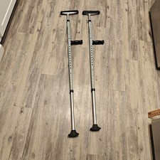 Adjustable Aluminum Crutches Pair   Lightweight Medical Walking Supports 6"6