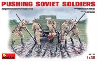 Miniart 35137 - 1/35 Wwii Pushing Soviet Soldiers - Neu