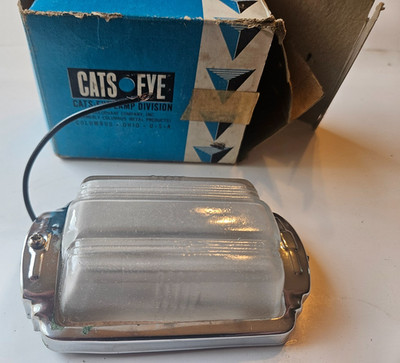 Pair NOS Cat Eye Accessory Lights