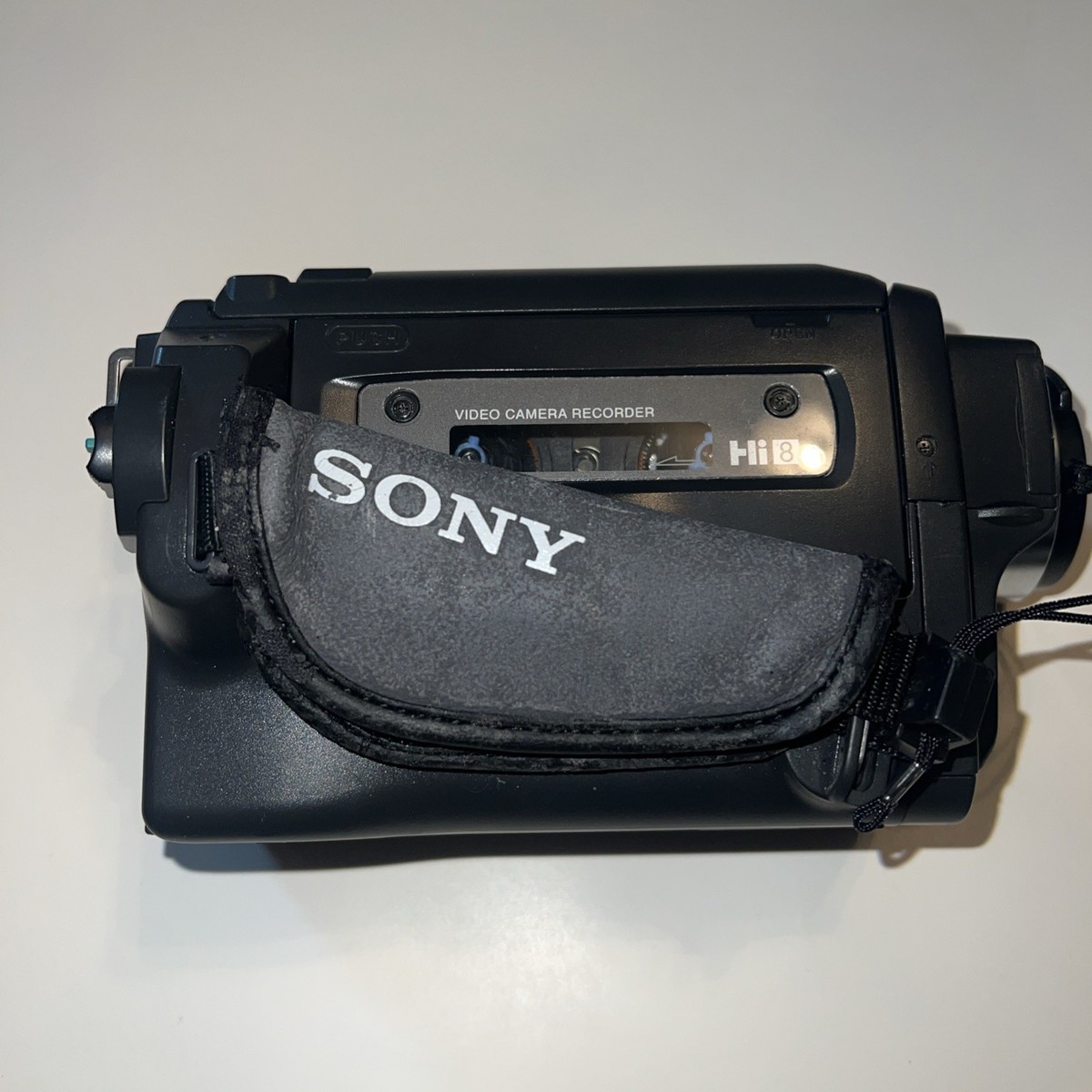 Sony CCD-TR818 NTSC Hi8 Camcorder Watch Play Video Transfer