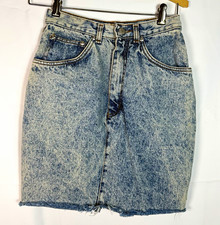 Jordache Studio Vintage Denim Skirt Size 6 High Rise Raw Hem Pockets