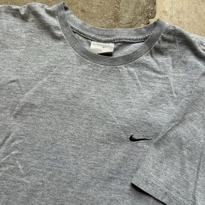 Vintage Y2K Silver Tag Nike Tee Embroidered Swoosh Logo T-Shirt Gray Men s Large