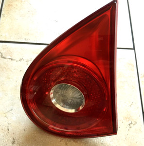 VW Golf 5 V 1K orig. AL Rücklicht innen rechts 1K6945094E Heckklappe