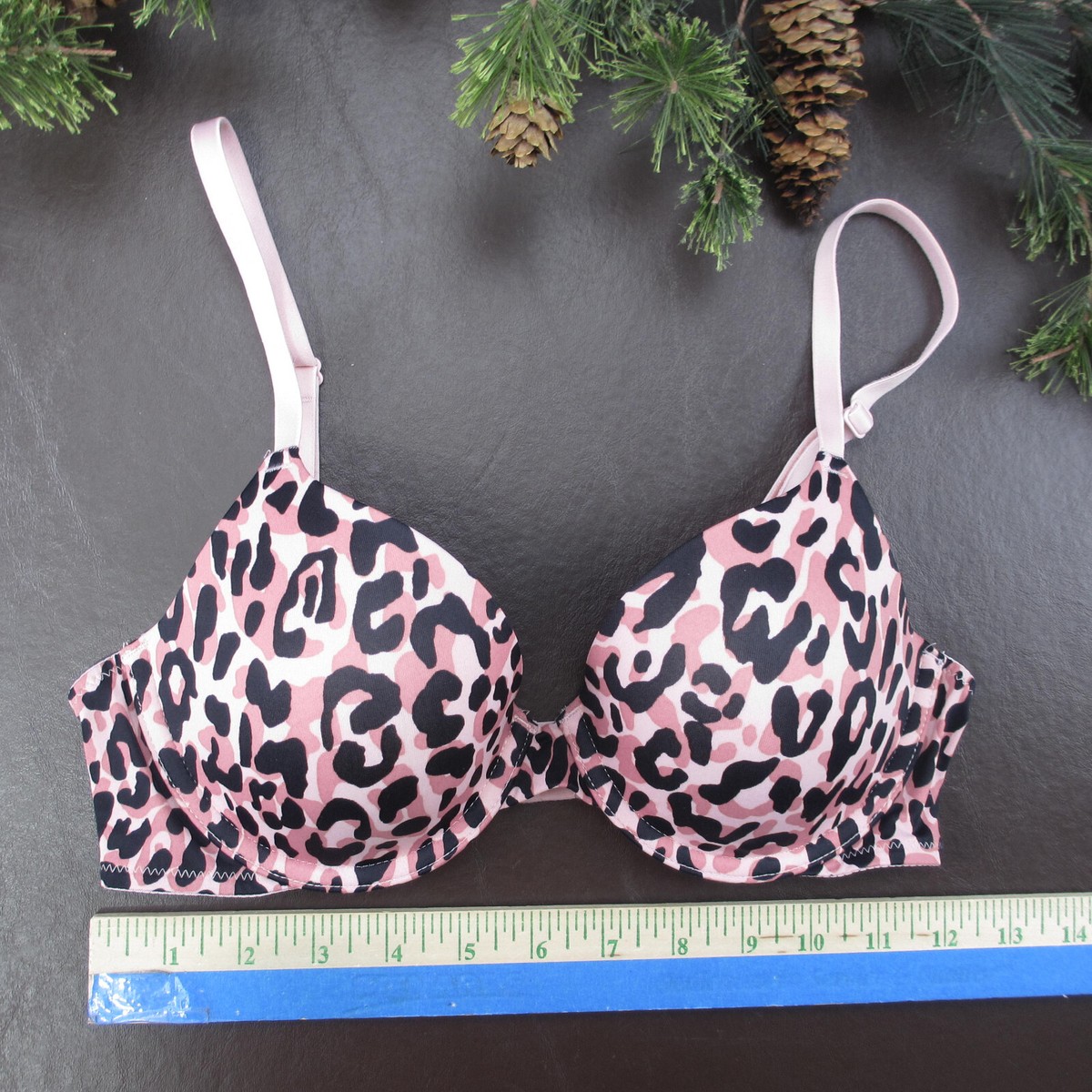 Victoria's Secret Bra 34D Pink Leopard Padded Underwire Adjustable