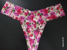 NWT Victoria's Secret The Lacie Floral Lace Thong Panty Size Small C11 