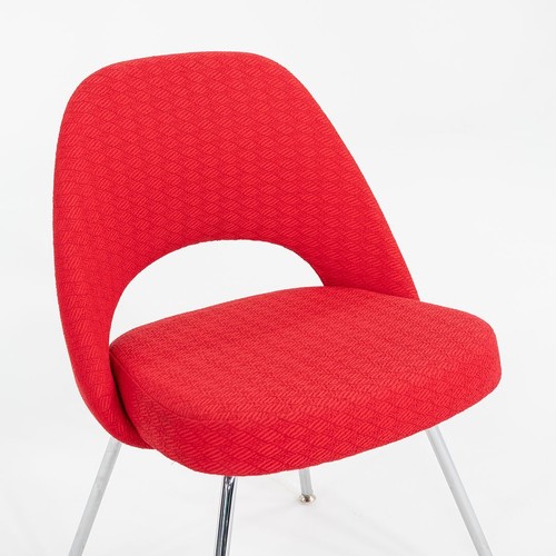2011 Set of Four Eero Saarinen for Knoll Armless Executive Side / Dining Chairs - Picture 10 of 12