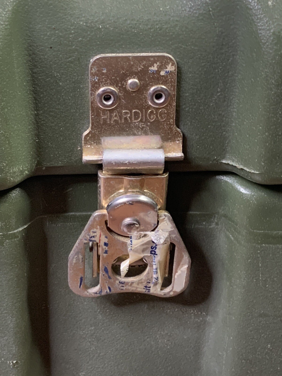 Pelican Hardigg Weather Tight Military Transport Case (24X20X12 Exterior)