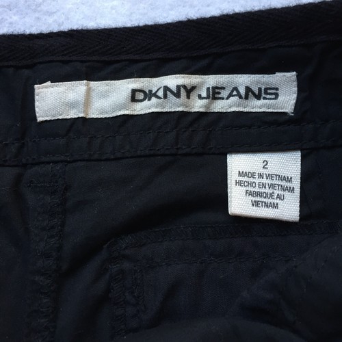 DKNY Jeans Capri Bermuda Pants w/Elastic Band & Cargo Pockets, Women's 2 (Black) - Picture 5 of 6